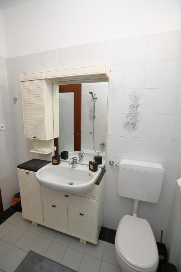 Dalla Nonna Casa Vacanze Apartment Сестри Леванте Екстериор снимка
